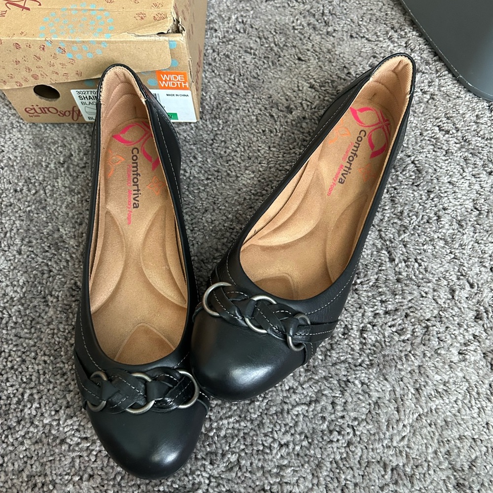 Eurosoft Black Leather Ballet Flats- Size 11w